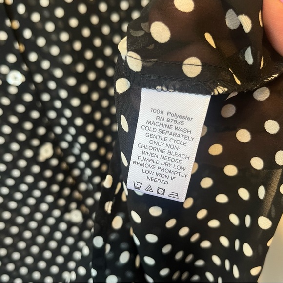 Susan Graver blouse L Black white polka dot Sheer Button up Long sleeve top - Picture 5 of 7